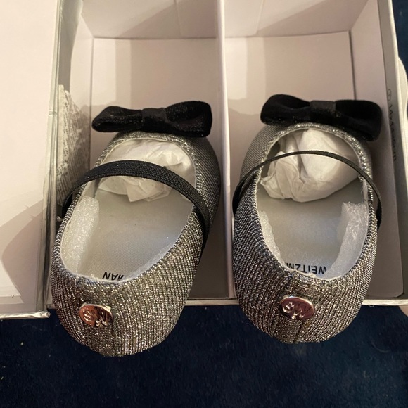 Stuart Weitzman Baby Kayla Sparkling Bow Shoe - Size 3 - New in Box - Picture 4 of 8